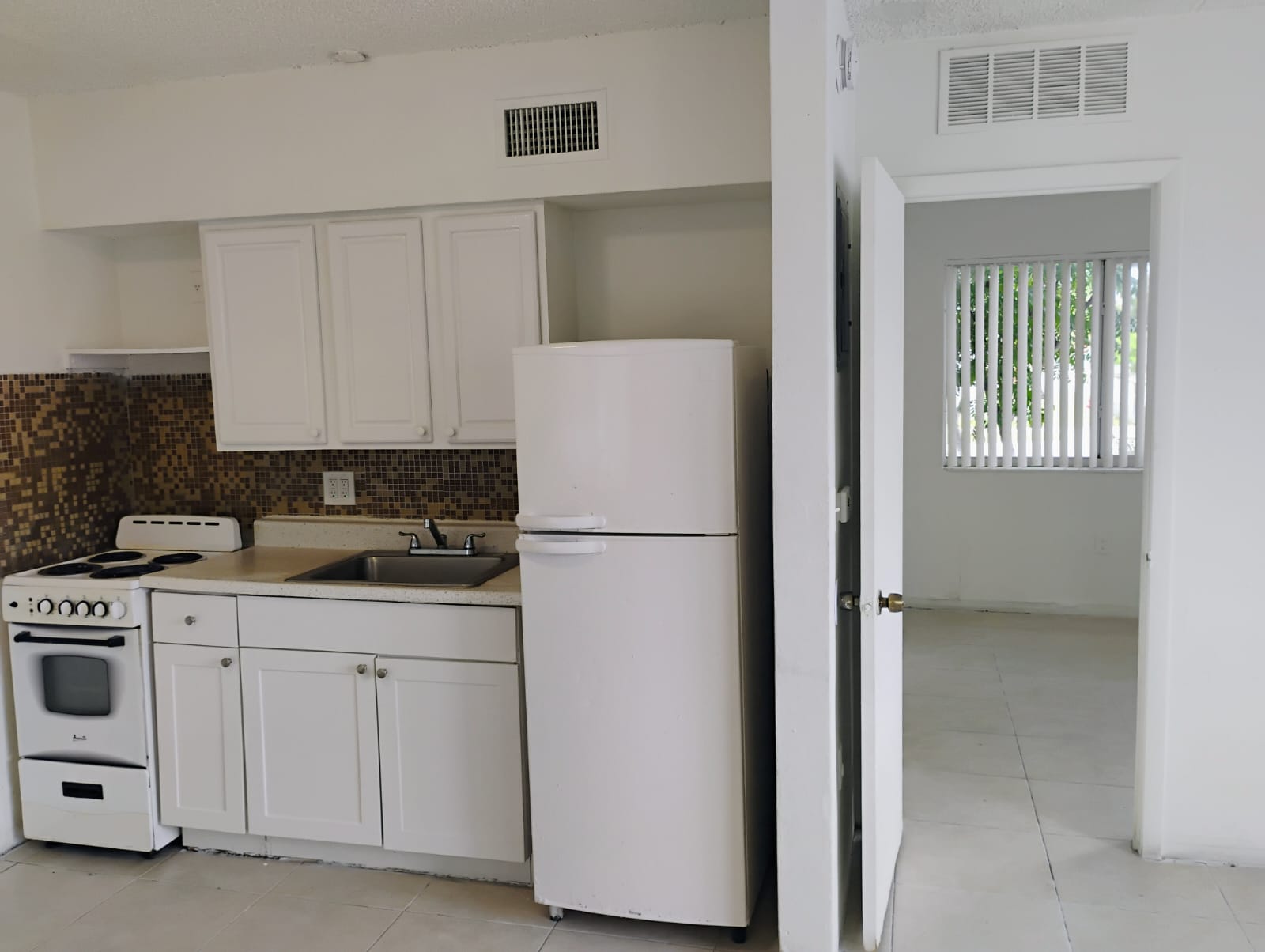101 Nw 29th Ave # 7